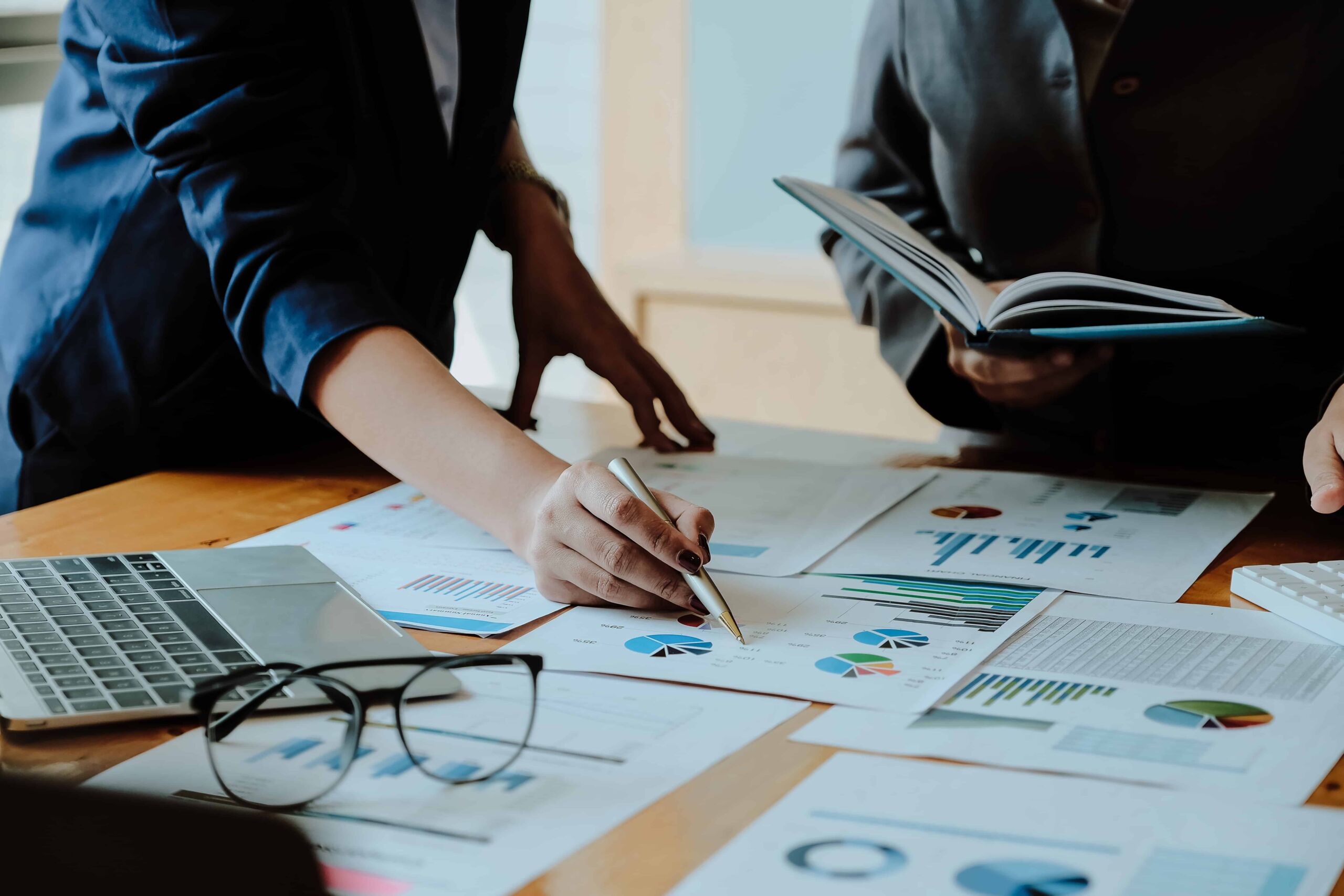 business-people-planning-strategy-analysis-from-fi-2022-08-18-23-12-58-utc-min